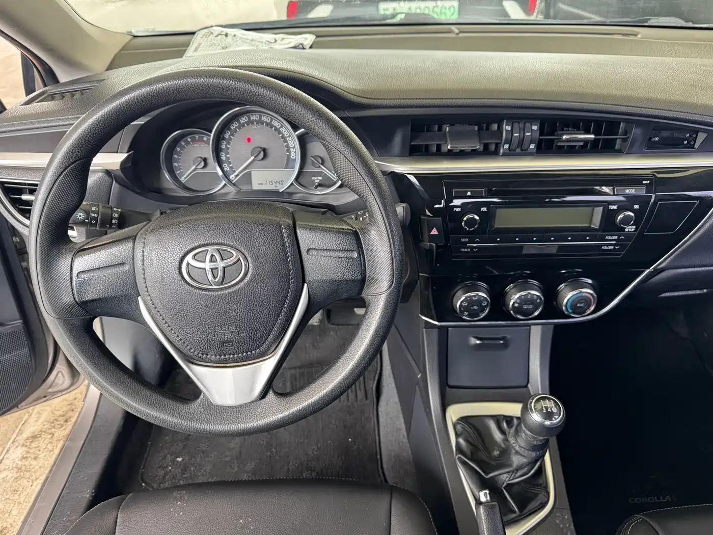 Toyota Corolla 2014 1.6L Manual GL фото 5
