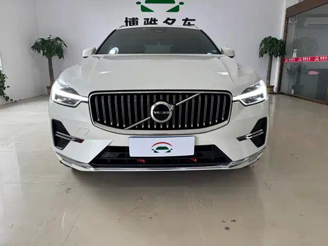 Volvo XC60 2023