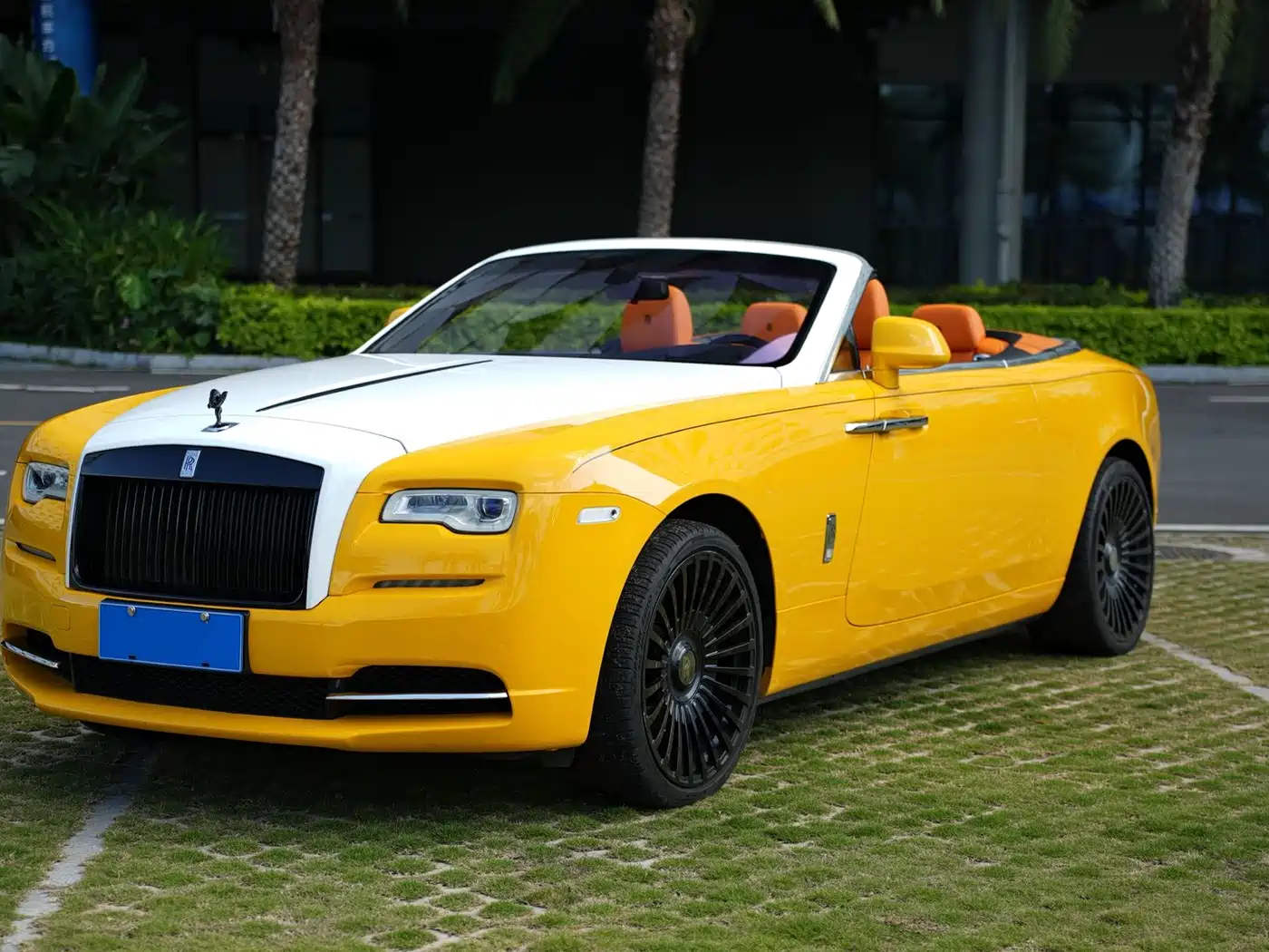 ROLLS-ROYCE YAO YING