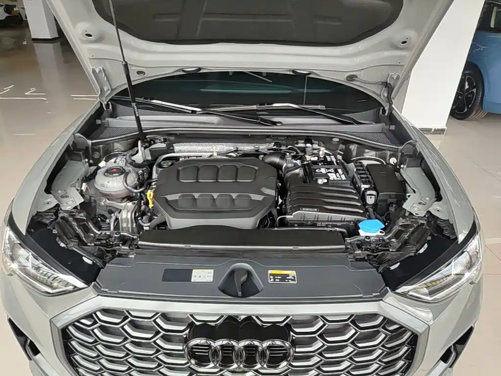 Audi Q3 Sportback 2025 2024 40 TFSI Fashion