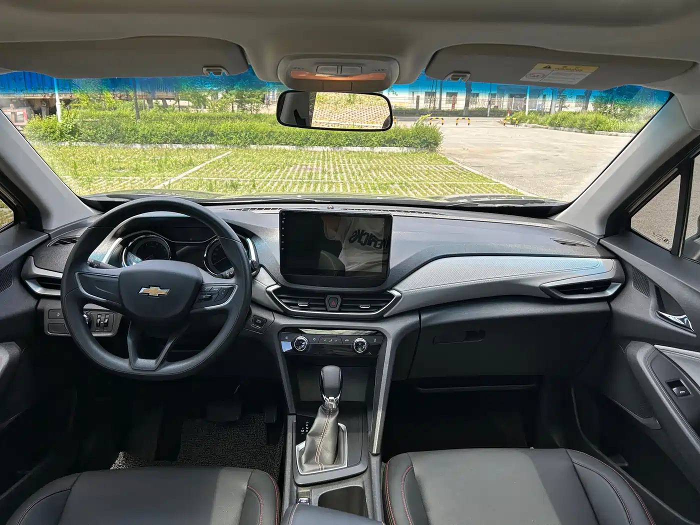 Chevrolet Volando 2020 Mild Hybrid Redline 530T Automatic Premium Edition (5+2 seater) фото 12