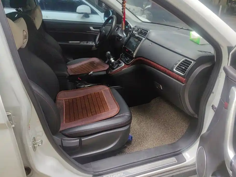 Photo 8 - Haval H6