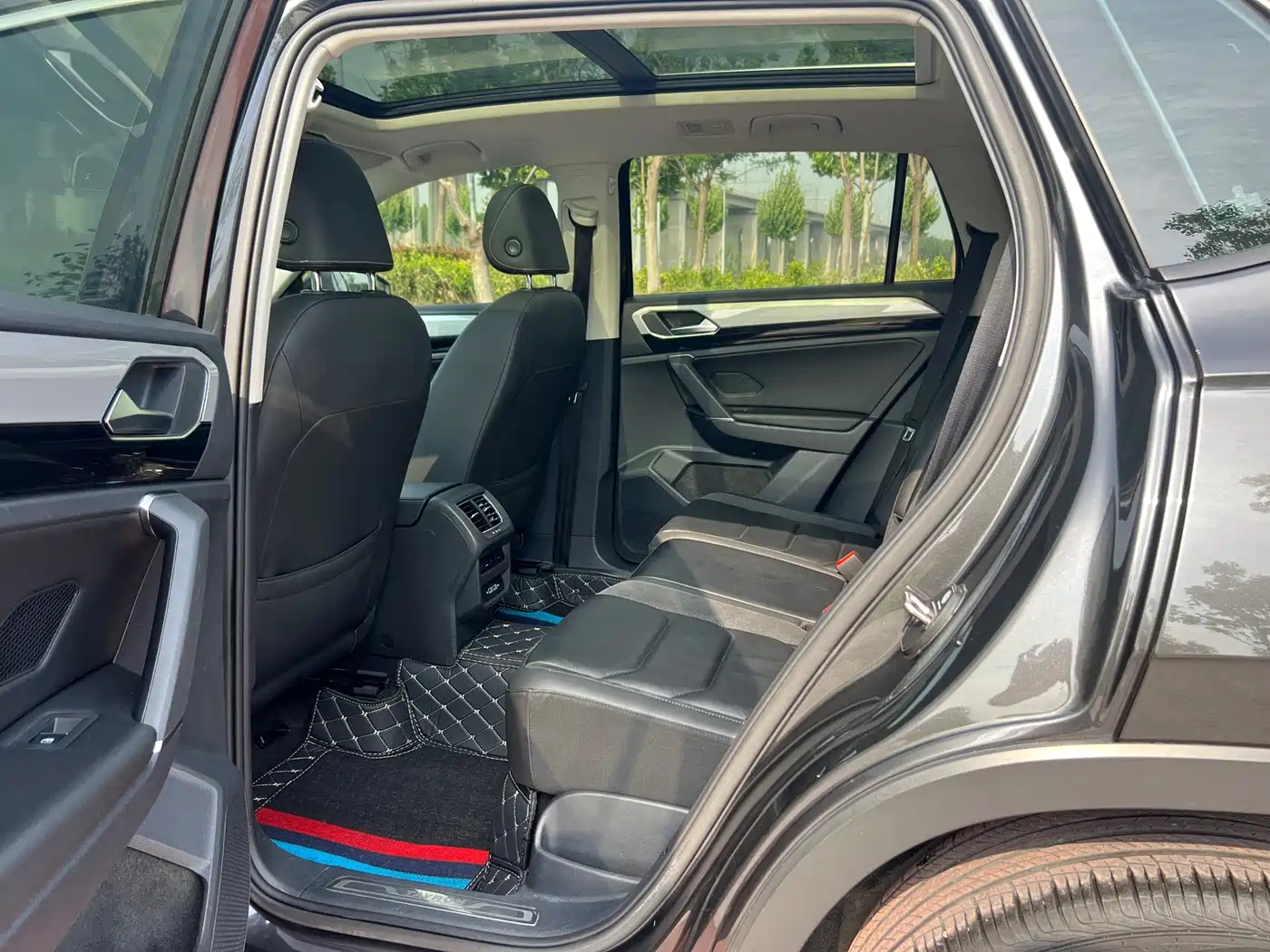Volkswagen Tayron 2019 Expedition 280TSI 2WD Luxury (China VI) фото 18