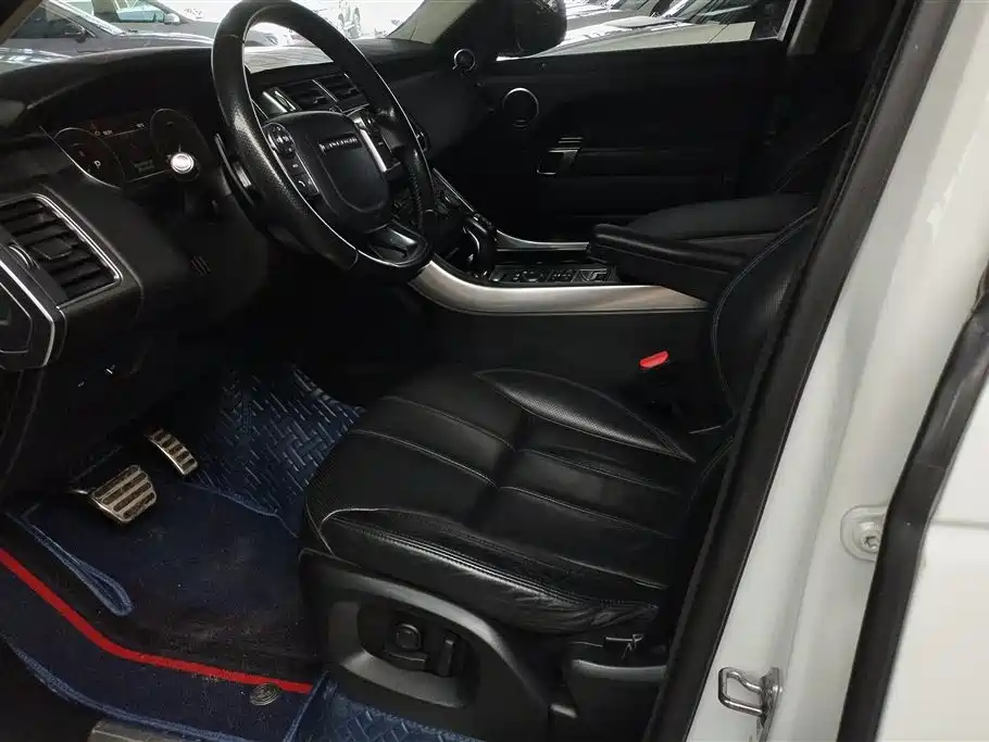 Land Rover Range Rover Sport 2016 Model 3.0 SC V6 HSE DYNAMIC фото 9