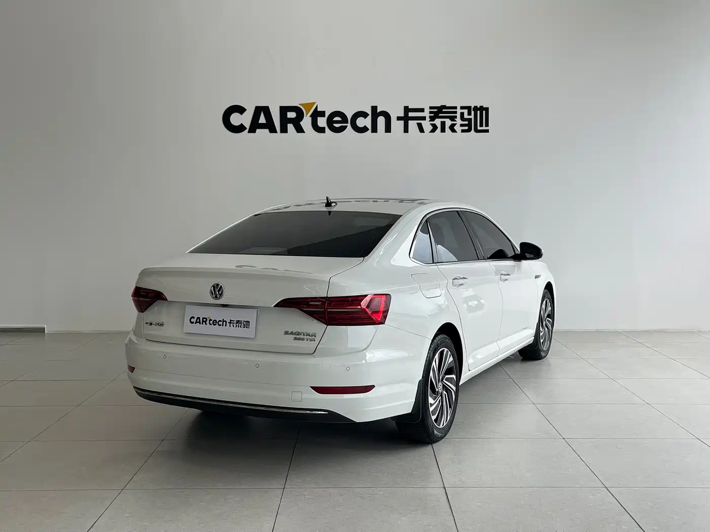 Volkswagen Sagitar 2022 280TSI DSG Surpassing Edition фото 4