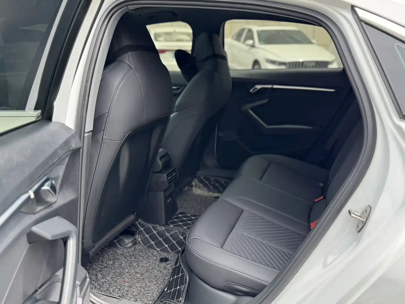 Audi A3 2022 A3L Limousine 35 TFSI Style Sport фото 17