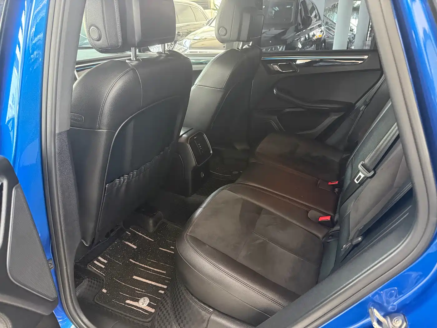 Porsche Macan 2018 Macan 2.0T фото 10