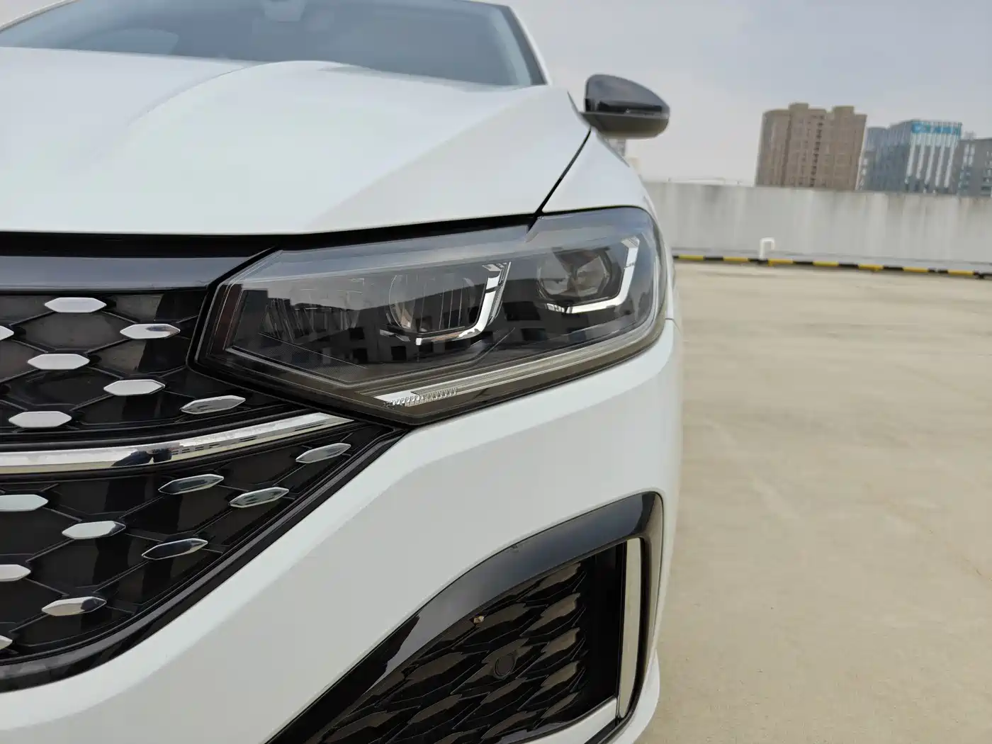 Volkswagen Lavida 2024 Model 300TSI DSG Starlight Leading Edition фото 9
