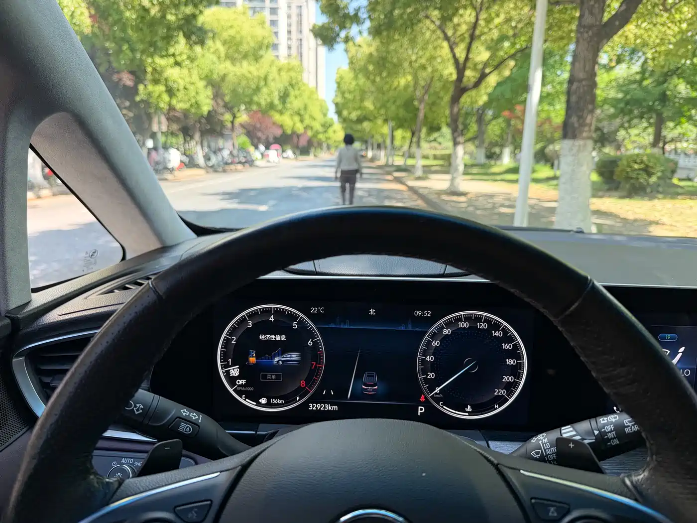 Buick GL8 2022 Avenir Avia 6-Seater Virtue Edition фото 24