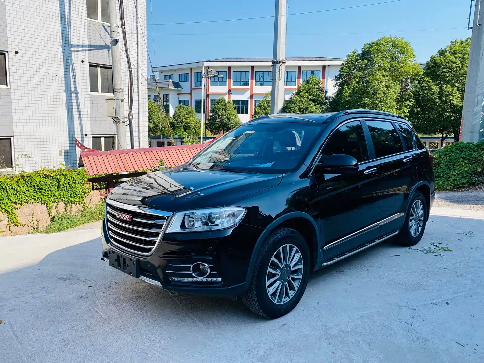 Фото 1 - Haval H6