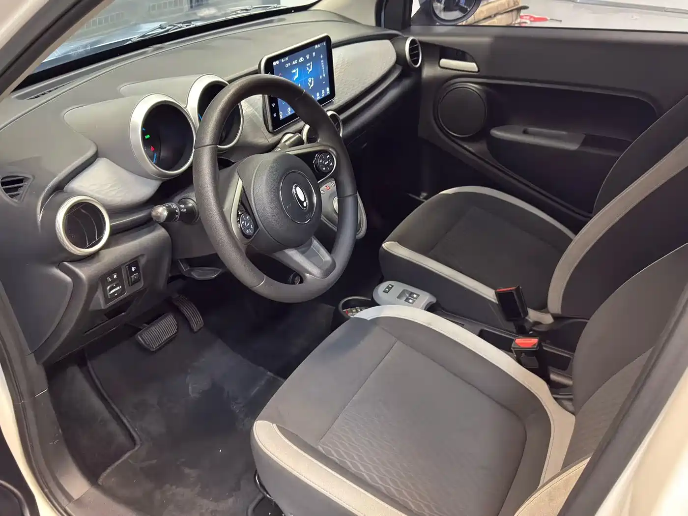 Ora Black Cat 2021 2021 301km Pet Edition