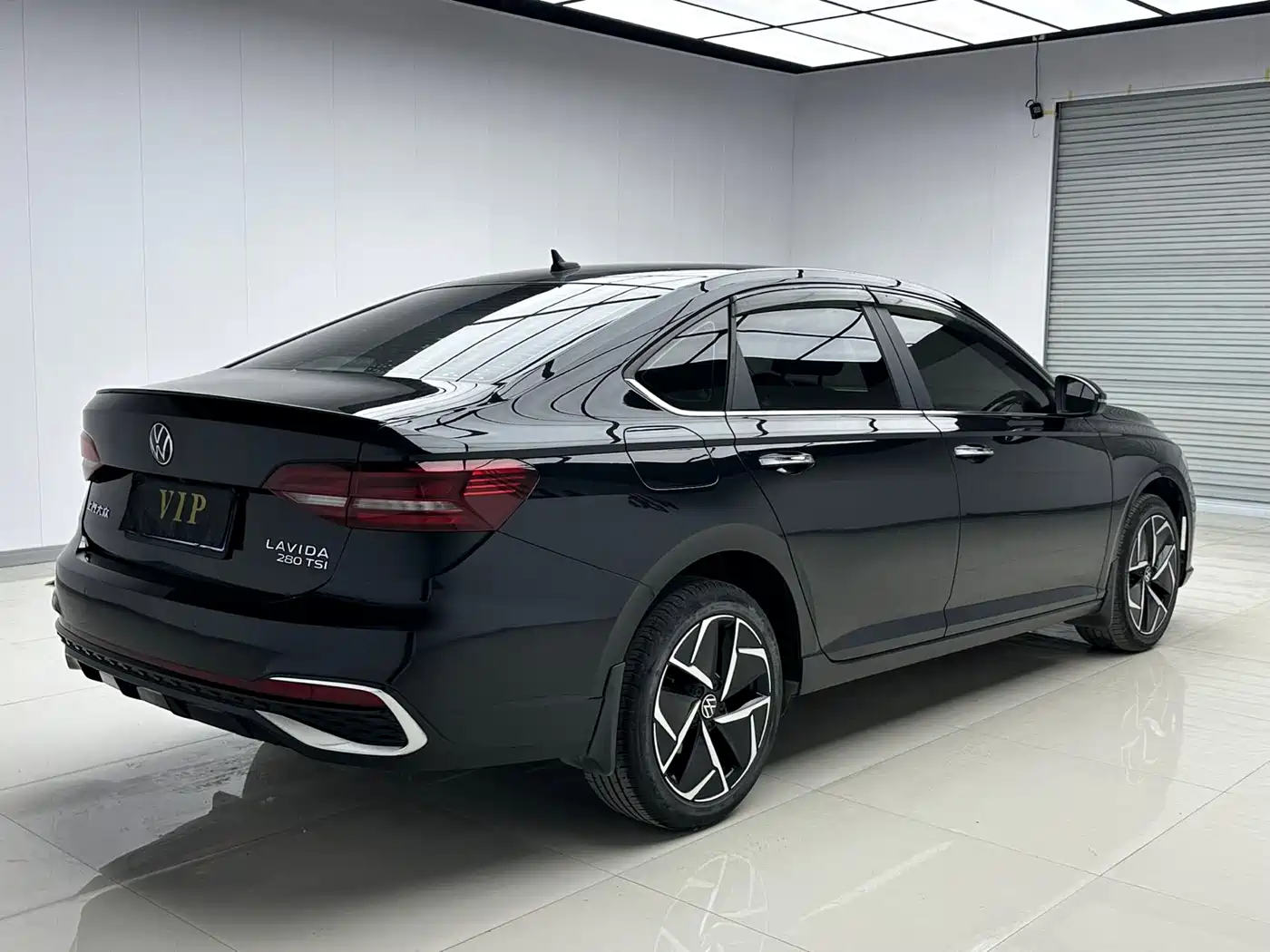 Volkswagen Lavida 2023 280TSI DSG Starlight Comfort Edition фото 6