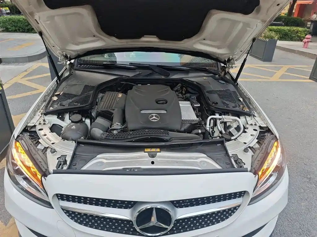Mercedes-Benz C-Class (Import) 2017 Facelift C 200 Coupe фото 17