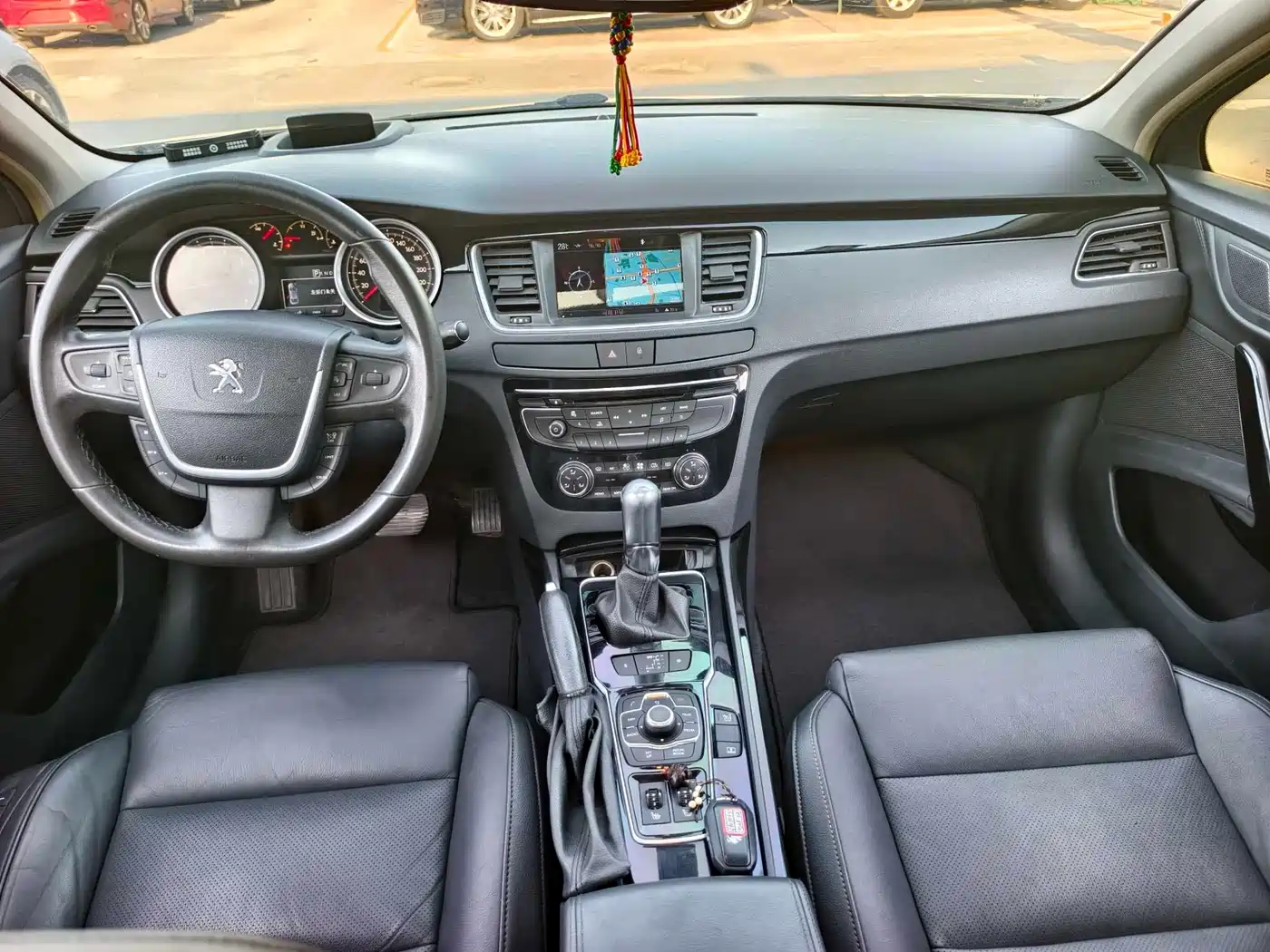 Peugeot 508 2011 2.3L Automatic Flagship фото 16