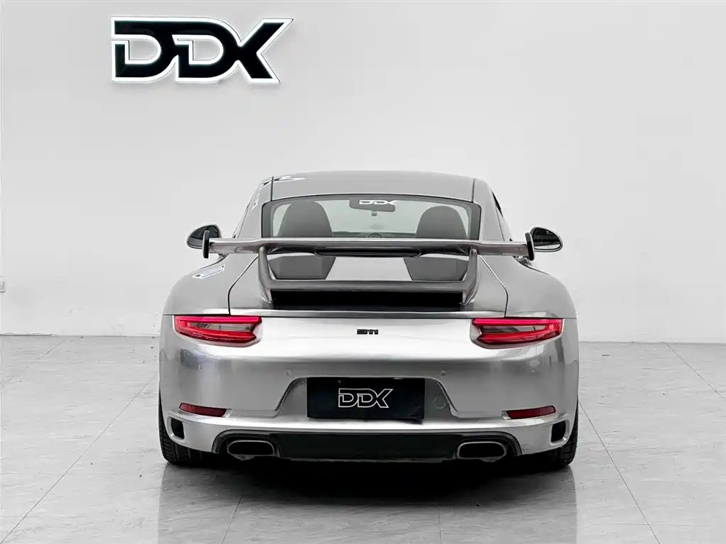 Porsche 911 2016 Carrera 3.0T фото 4