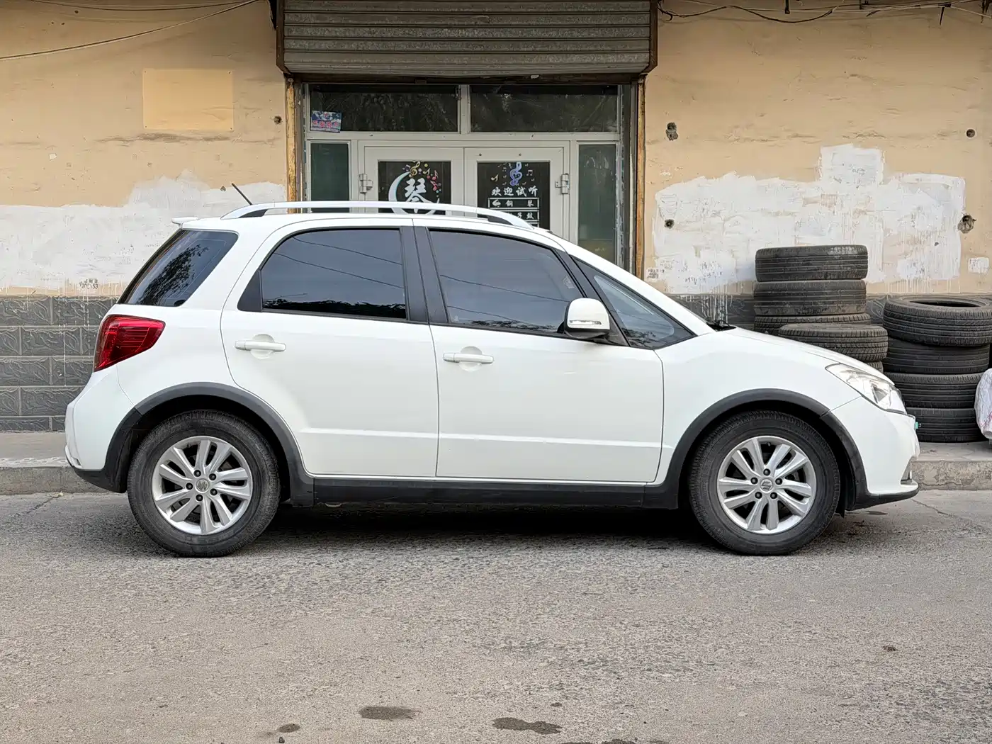 Suzuki SX4 2015 2013 1.6L Automatic Coolray