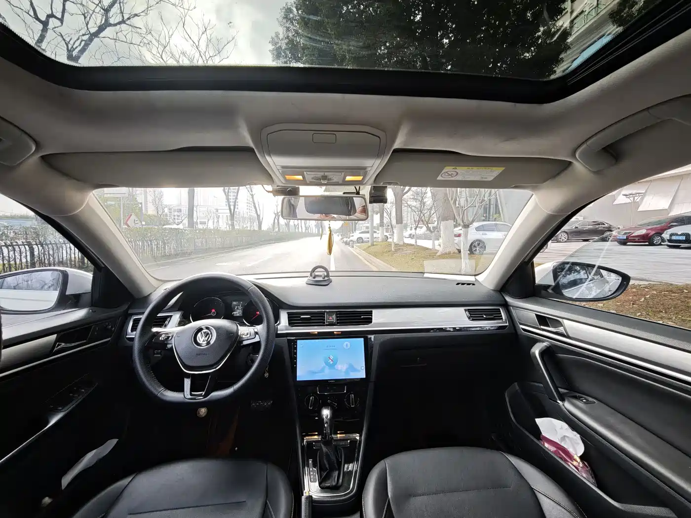 Volkswagen Bora 2018 1.5L Automatic Comfort фото 9