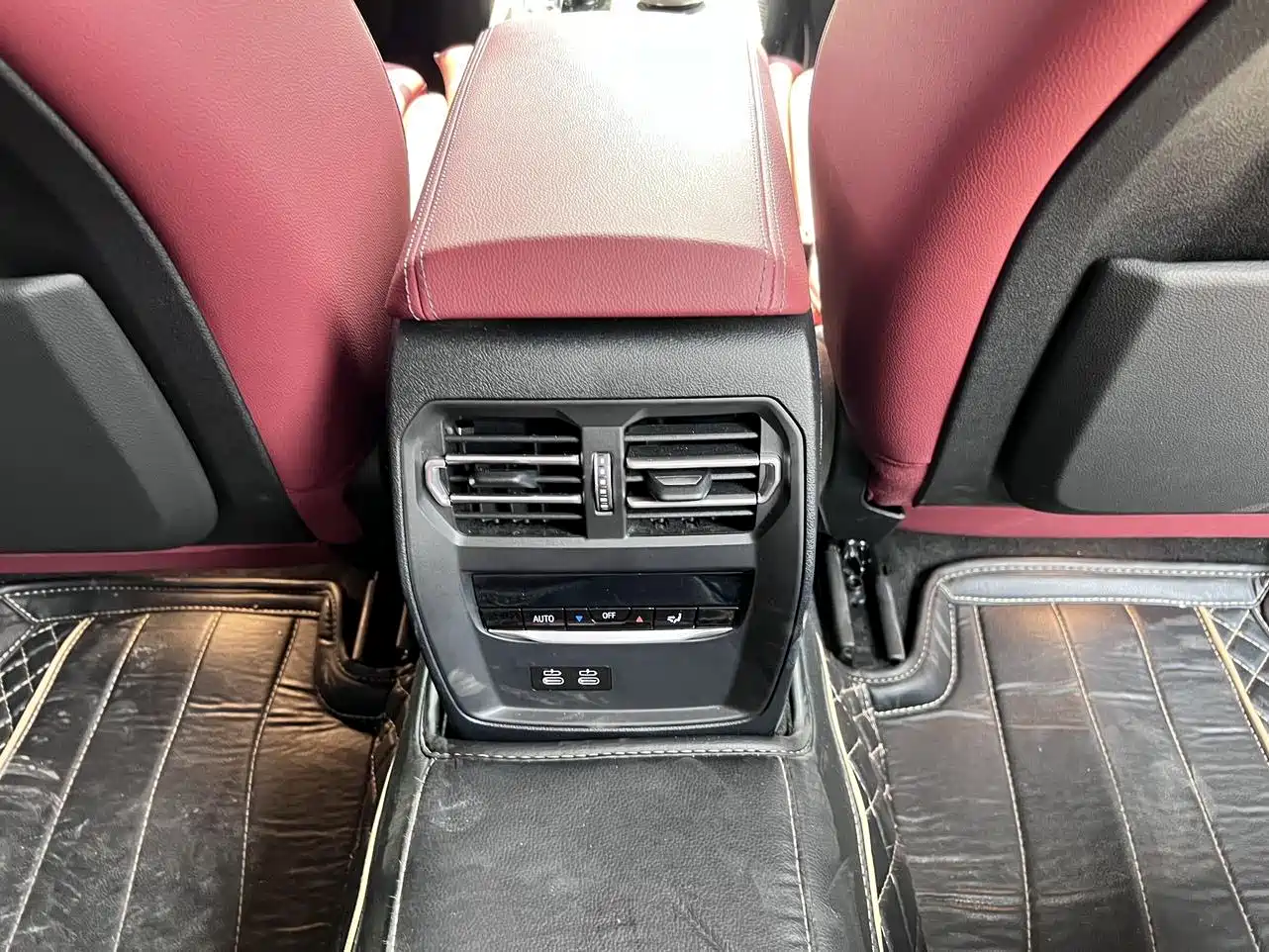 BMW 3 Series 2022 325Li M Sport Shadow Edition фото 12