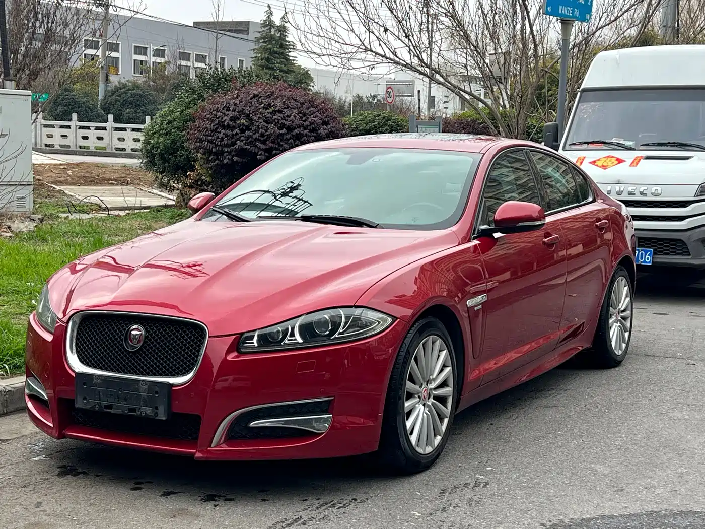Jaguar XF 2015 2015 XF 3.0 SC R-Sport Luxury Edition