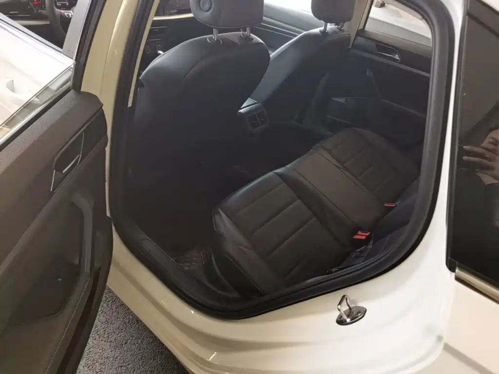 Volkswagen Lavida, миниатюра 13