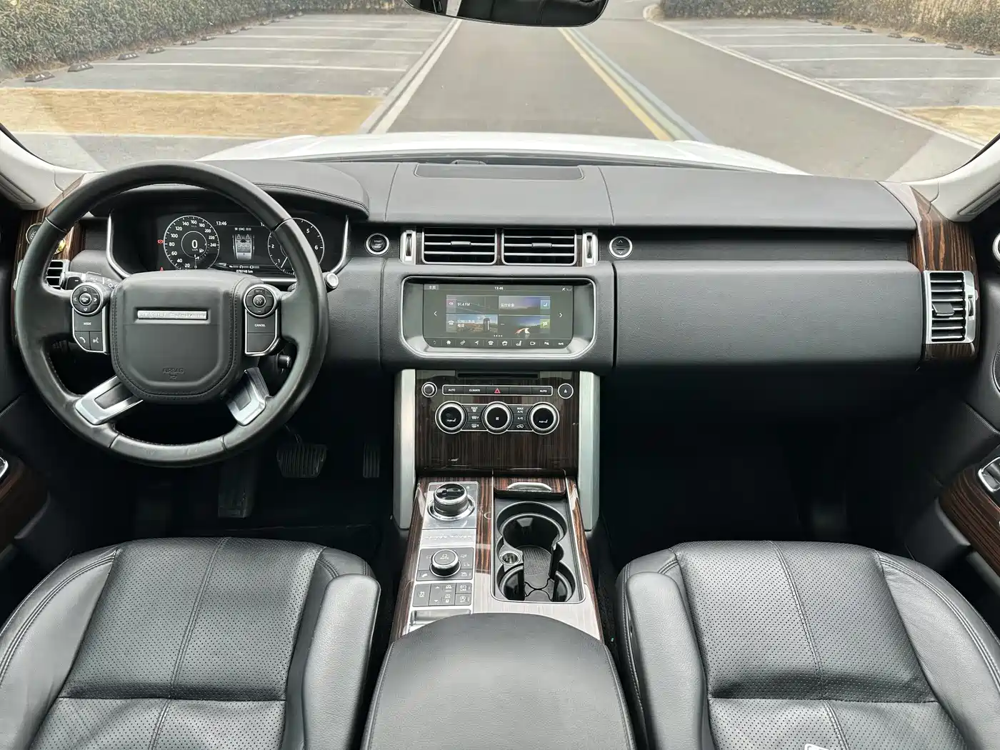 Land Rover Range Rover 2015 3.0 TDV6 Vogue фото 17