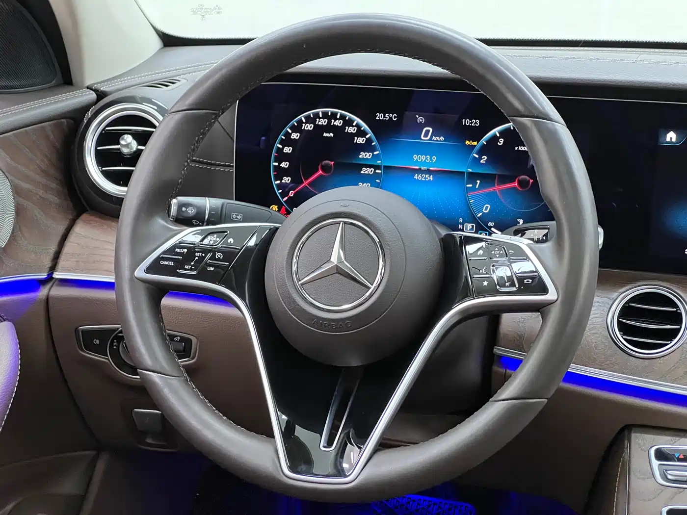 Mercedes-Benz E-Class 2023 Facelift E 300 L Luxury фото 27