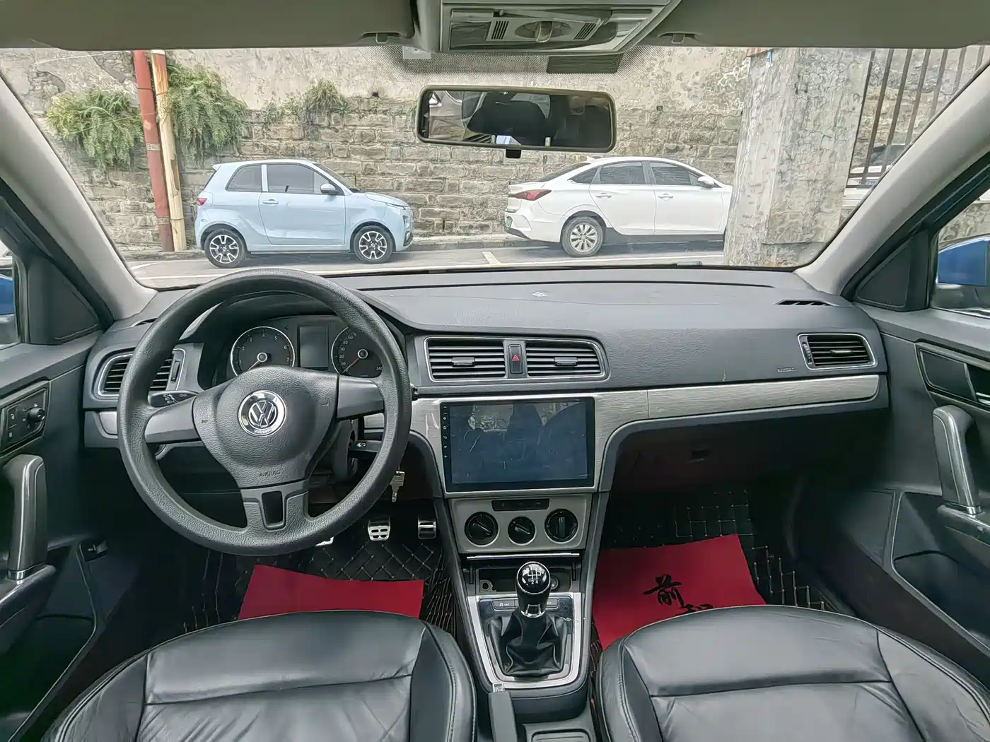 Volkswagen Lavida 2013 1.4TSI Manual Luxury Edition фото 5