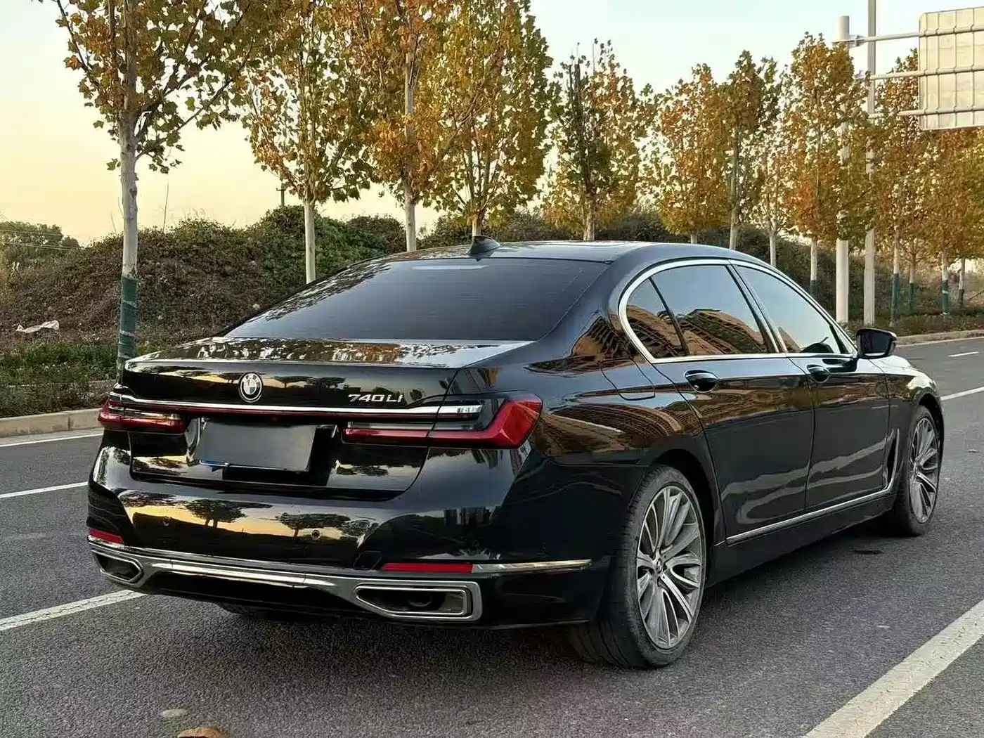 BMW 7 Series 2021 Model 730Li M Sport Package фото 7