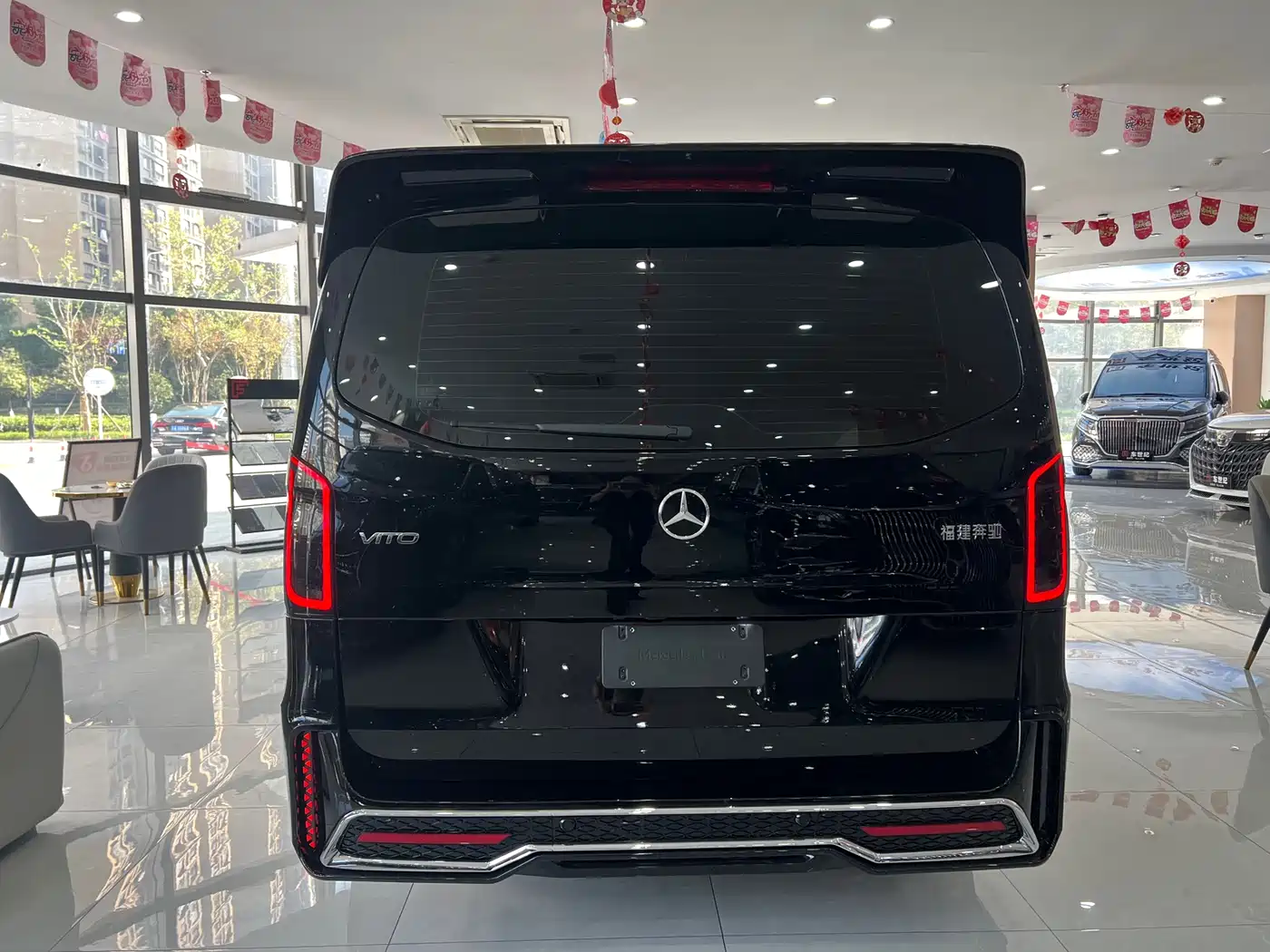 Mercedes-Benz Vito 2024 2.0T Business 7-Seater фото 21