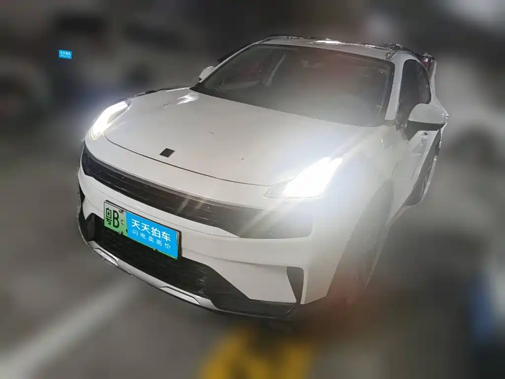 Lynk & Co 06 EM-P, 2022 год