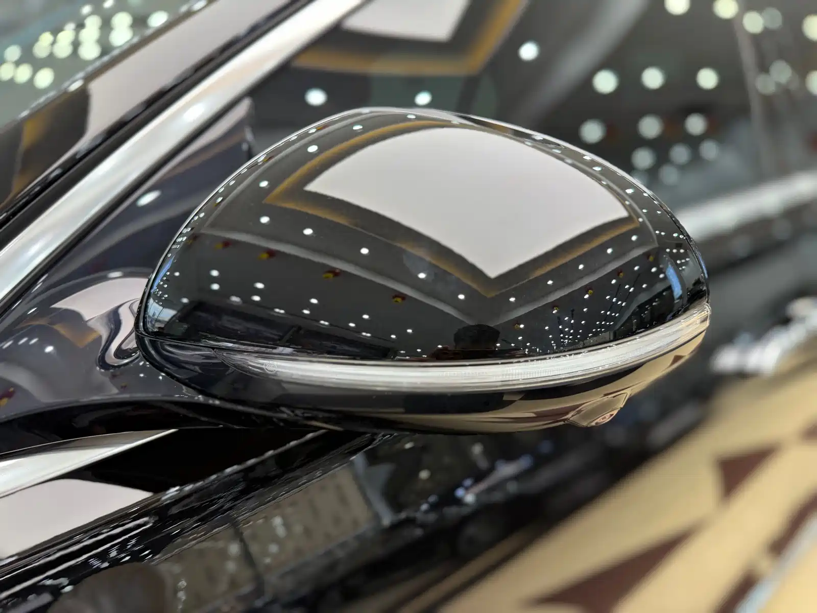 صورة 24 - Mercedes-Benz S-Class