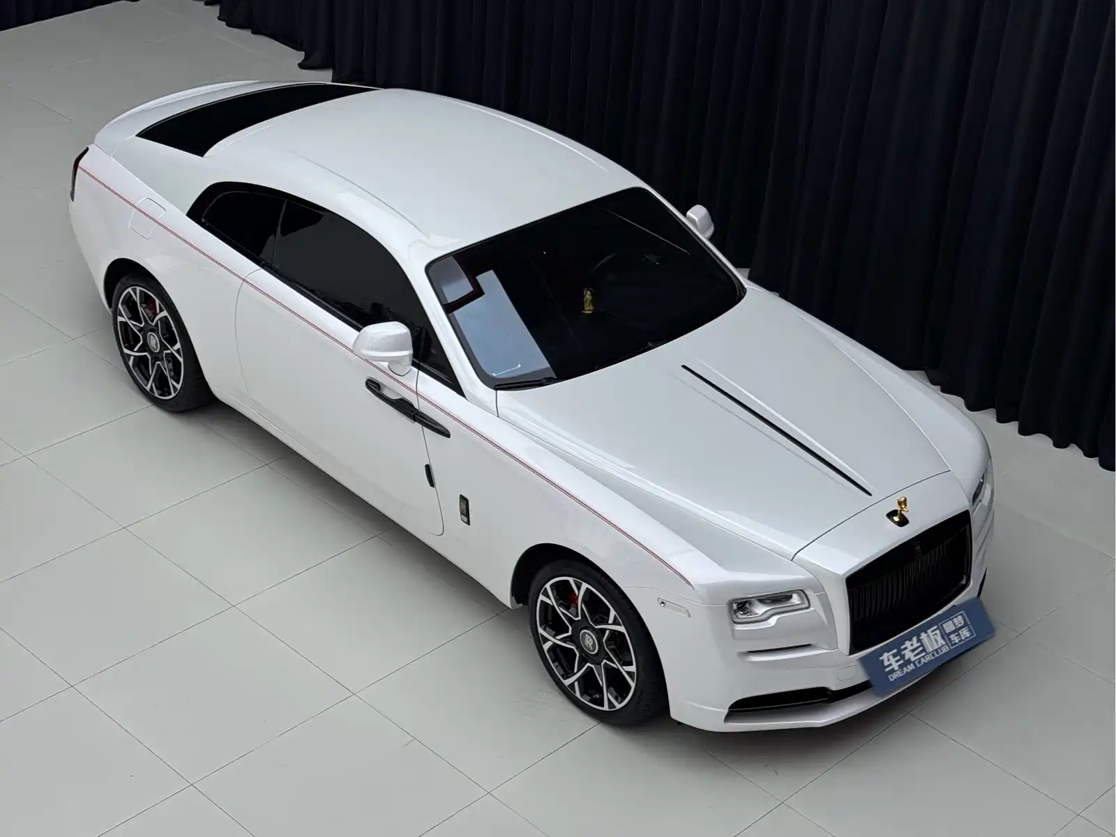 Фото 4 - Rolls-Royce Wraith
