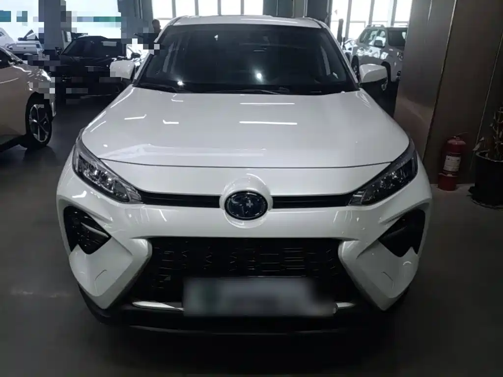Photo 3 - Toyota Wildlander