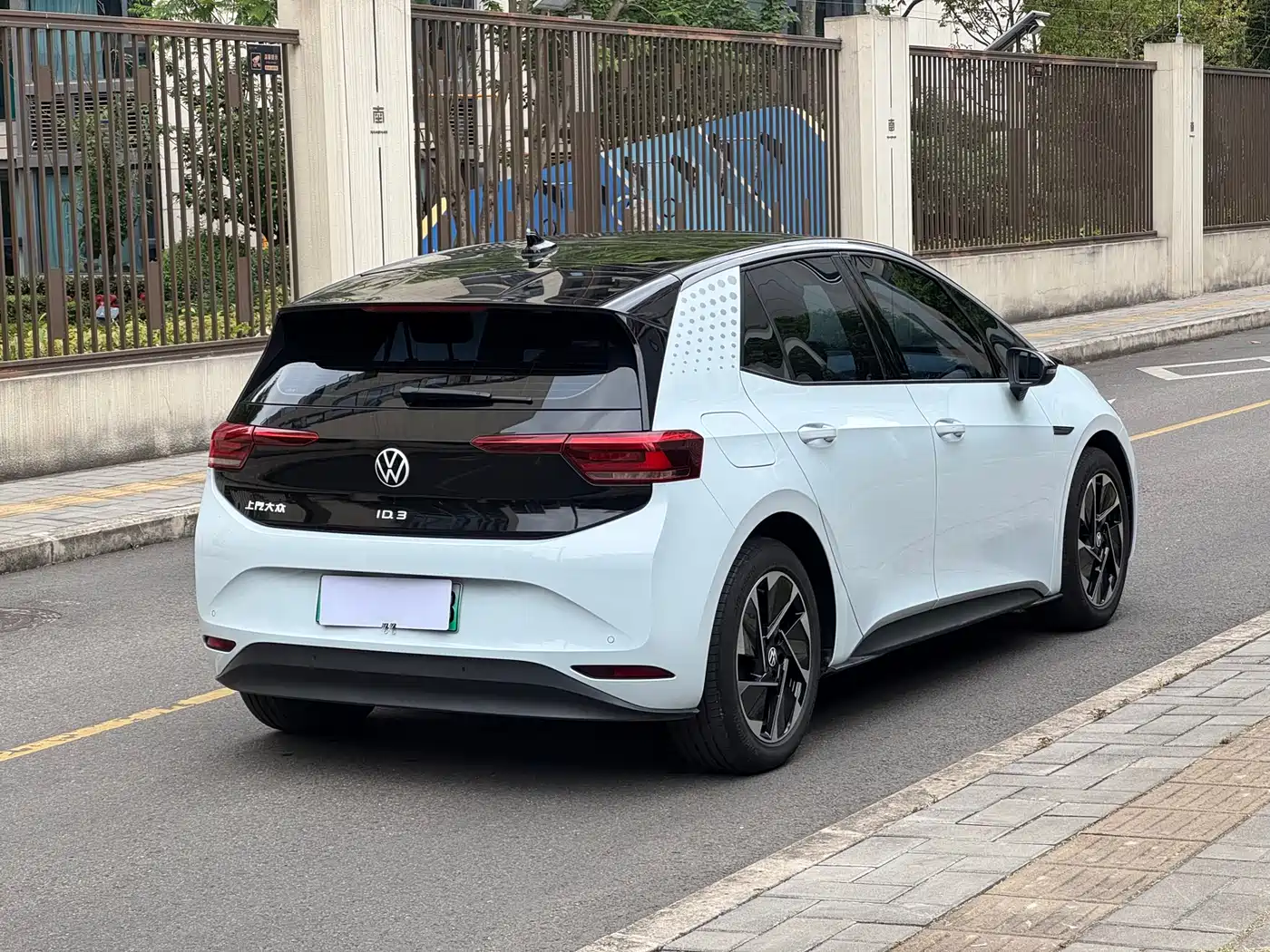 Volkswagen ID.3 2023 Upgraded Pure Intelligence Edition фото 11