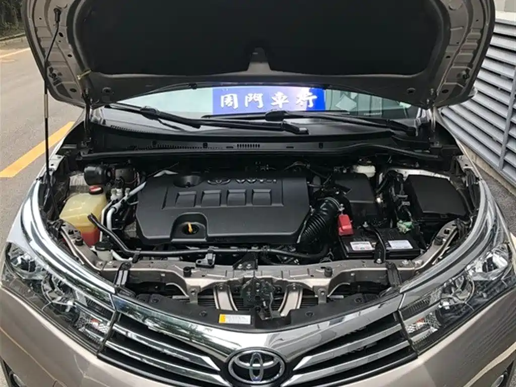 Toyota Corolla 2014 1.6L CVT GL фото 4