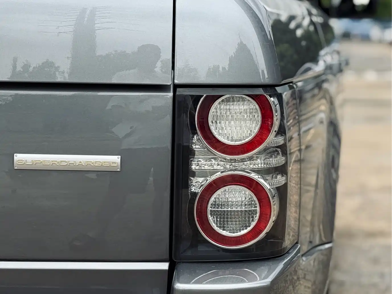 Land Rover Range Rover 2012 5.0 SC V8 фото 24