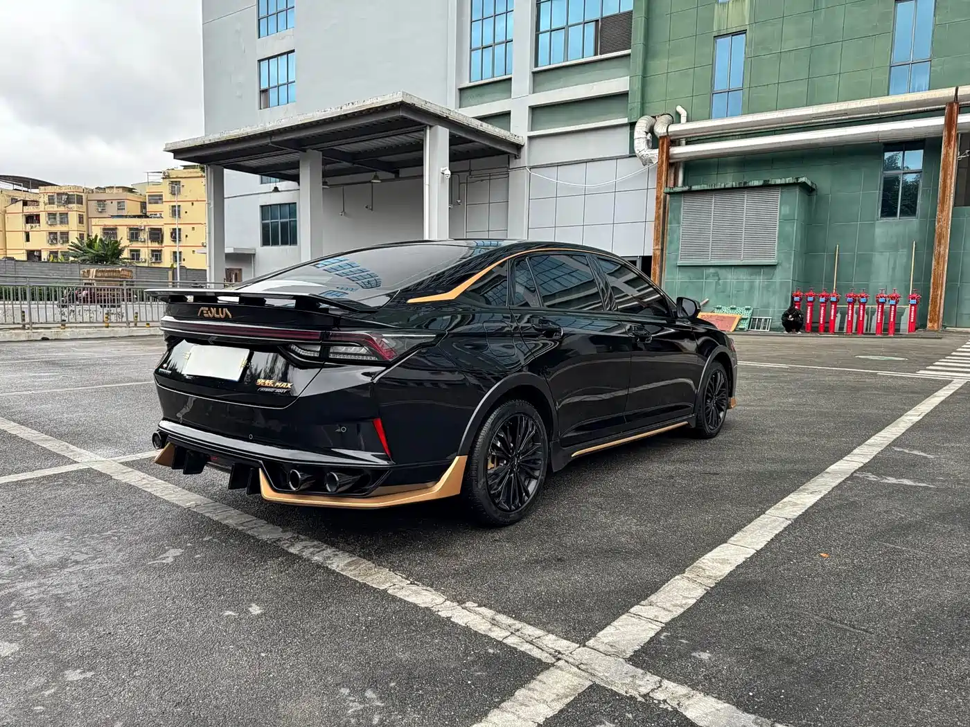 Dongfeng Aeolus Yixuan MAX 2021 2021 1.5T Dark Night Holy Light Edition (Hybrid)