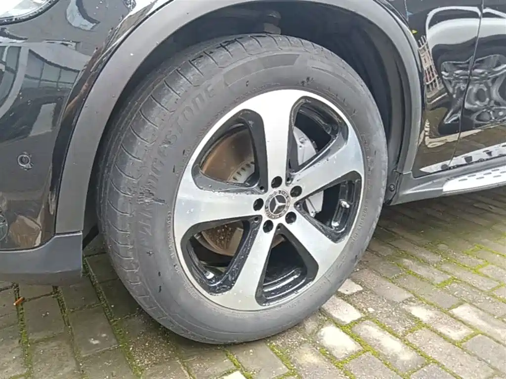 Mercedes-Benz GLC 2022 Facelift II GLC 260 L 4MATIC Sport Model фото 23