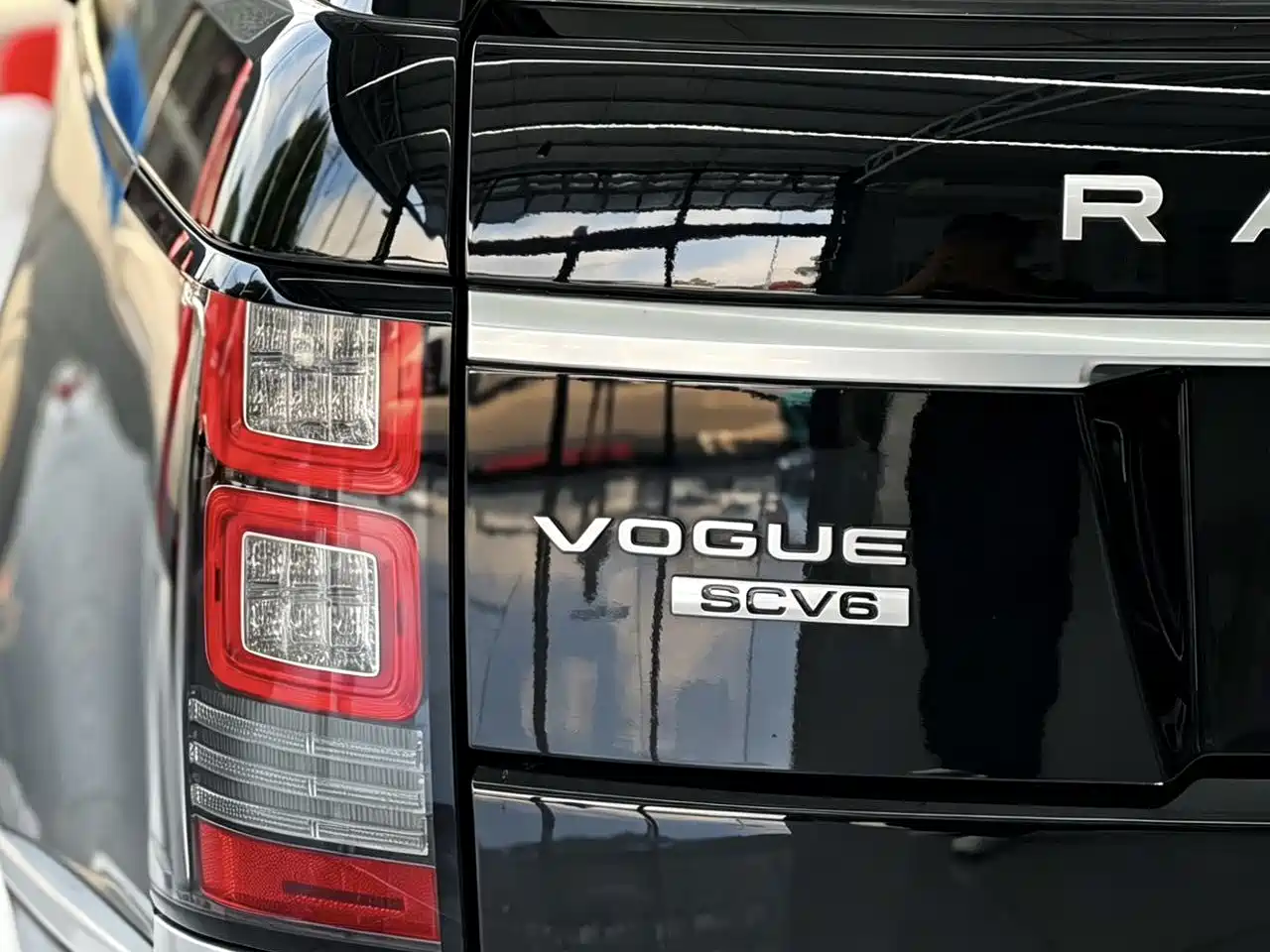 Land Rover Range Rover 2016 3.0 SC V6 Vogue LWB фото 8