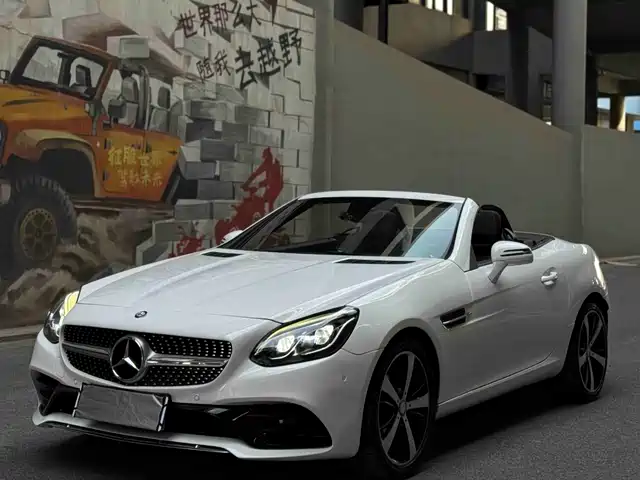 MERCEDES-BENZ SLC