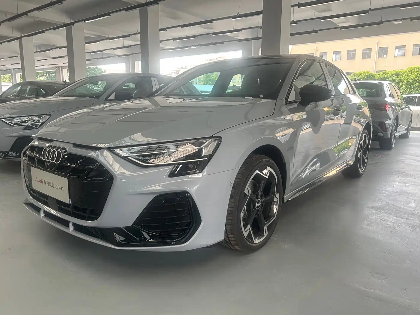 Audi A3 2025 Facelift Sportback 35TFSI Flying Spur Premium