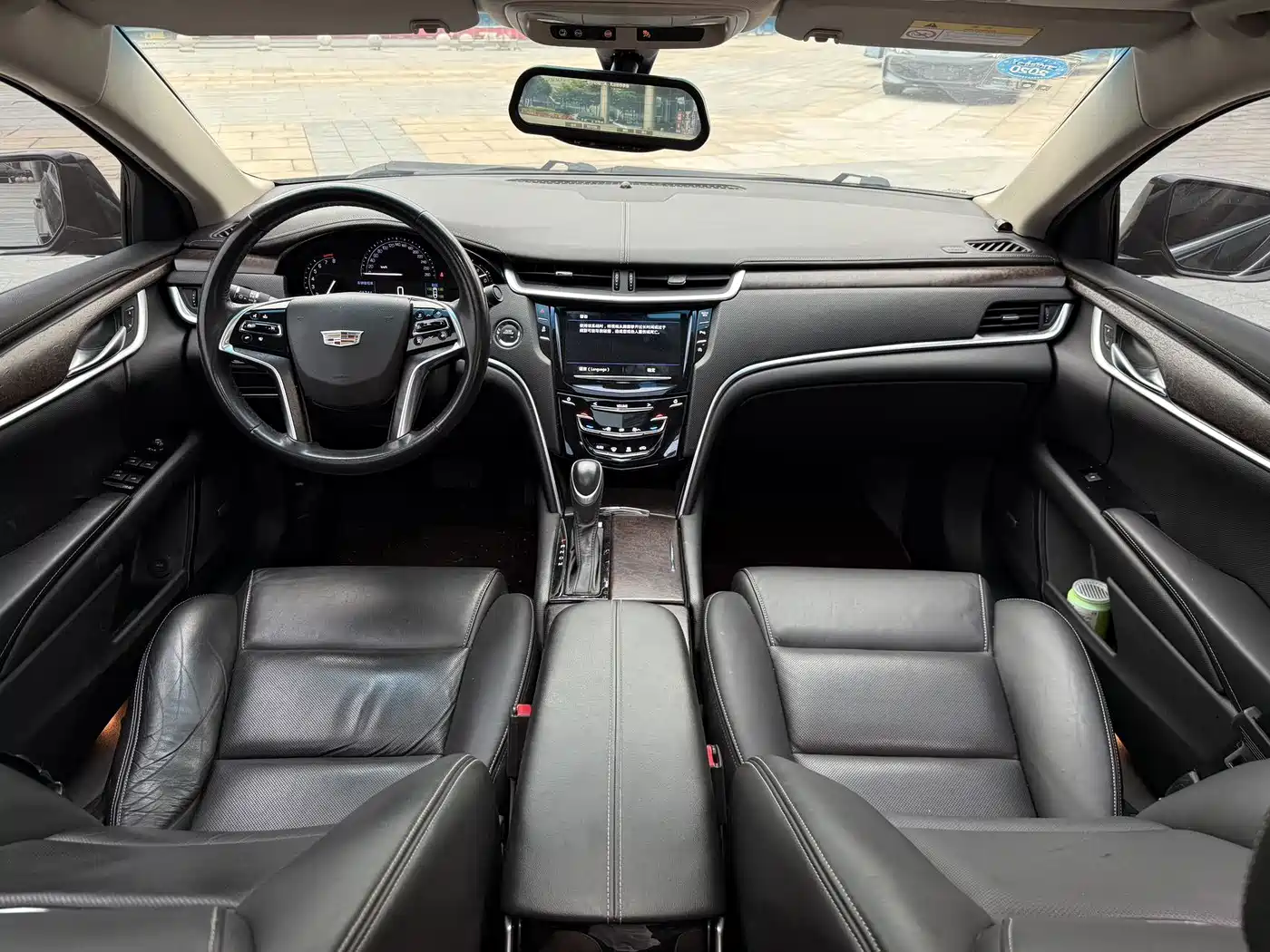 CADILLAC XTS