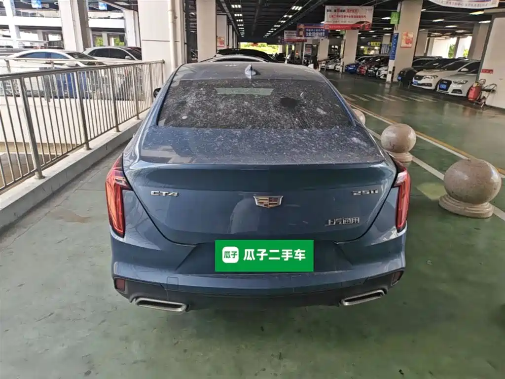 CADILLAC CT4