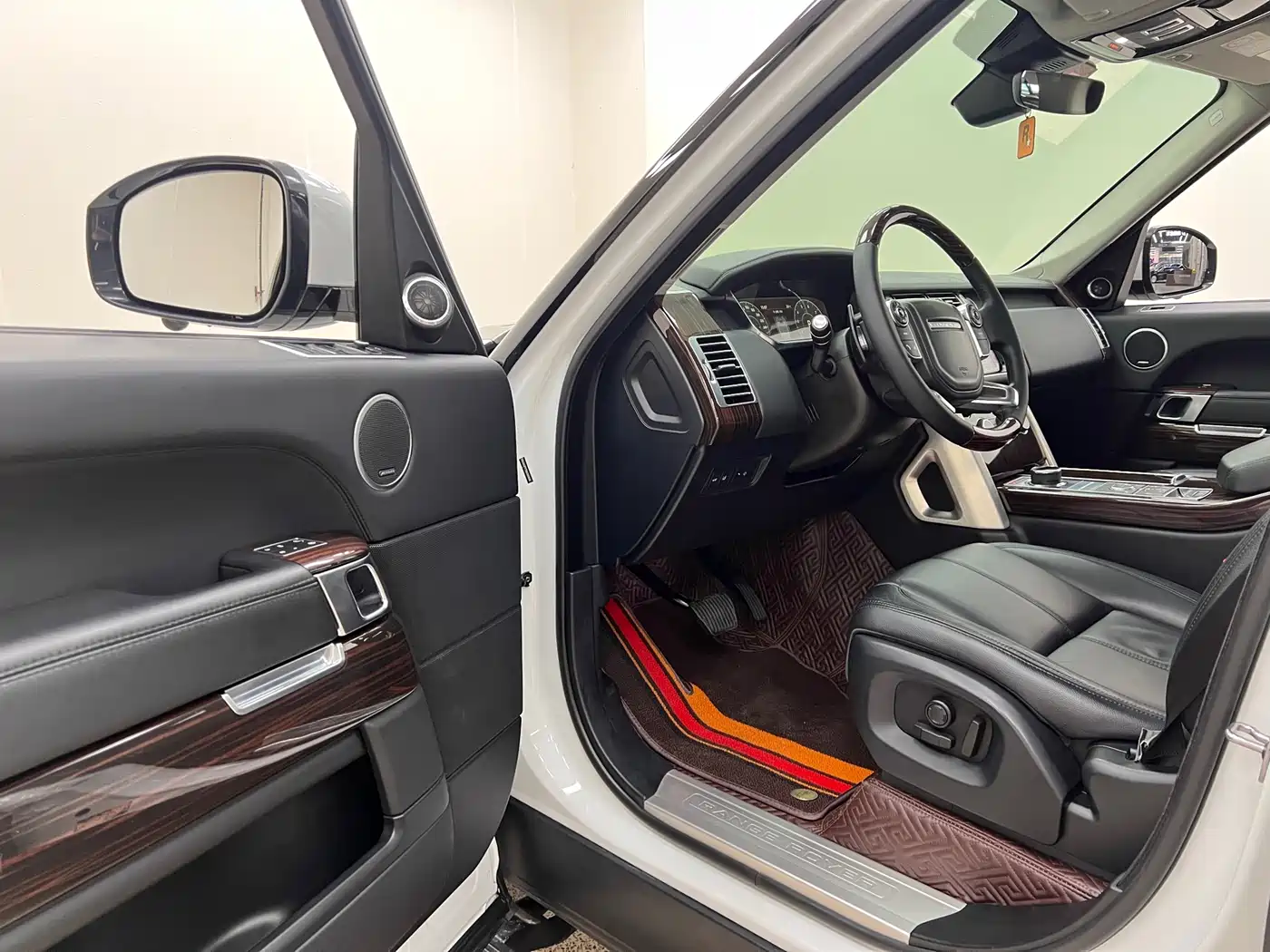 Land Rover Range Rover 2017 3.0 SC V6 Vogue фото 14