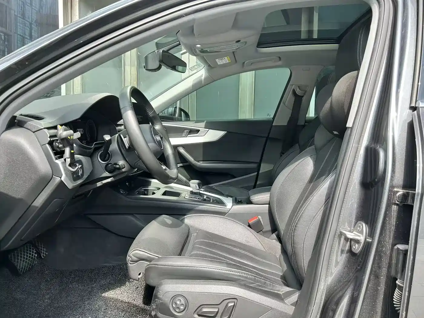 Audi A4L 2020 40 TFSI quattro Luxury Dynamic фото 7