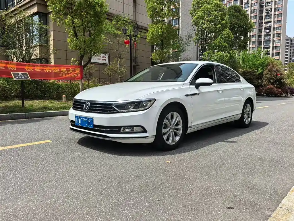 Volkswagen Magotan 2018 Facelift 330TSI DSG Luxury