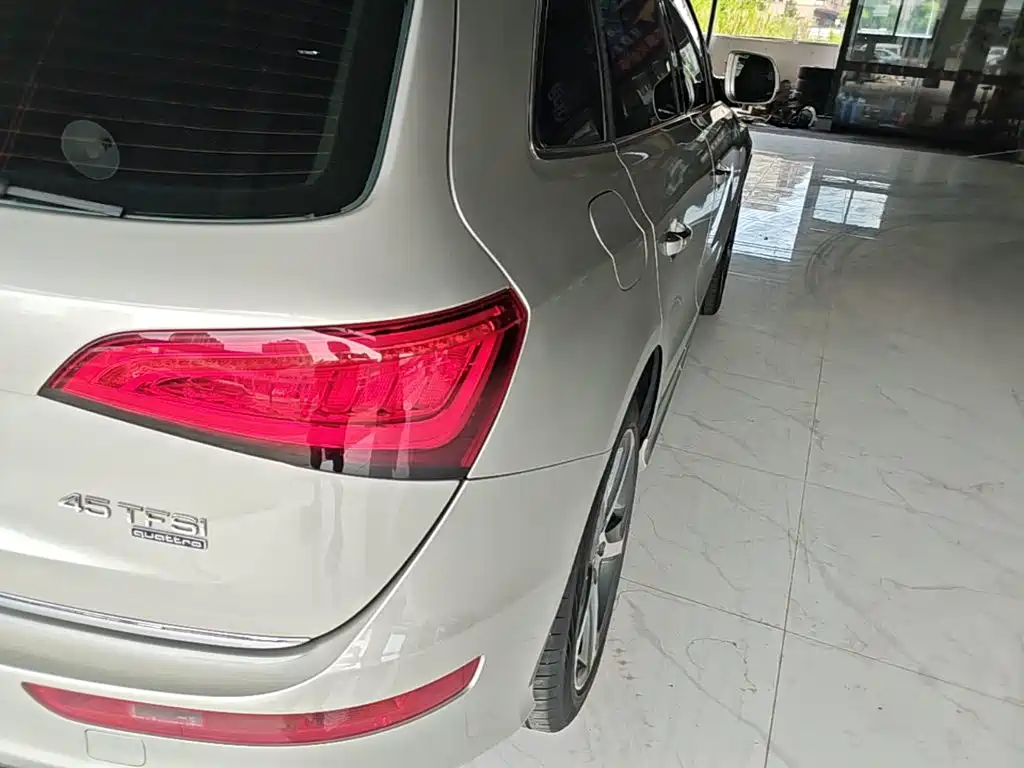 Audi Q5 (Import) 2015 2013 45 TFSI quattro Sport