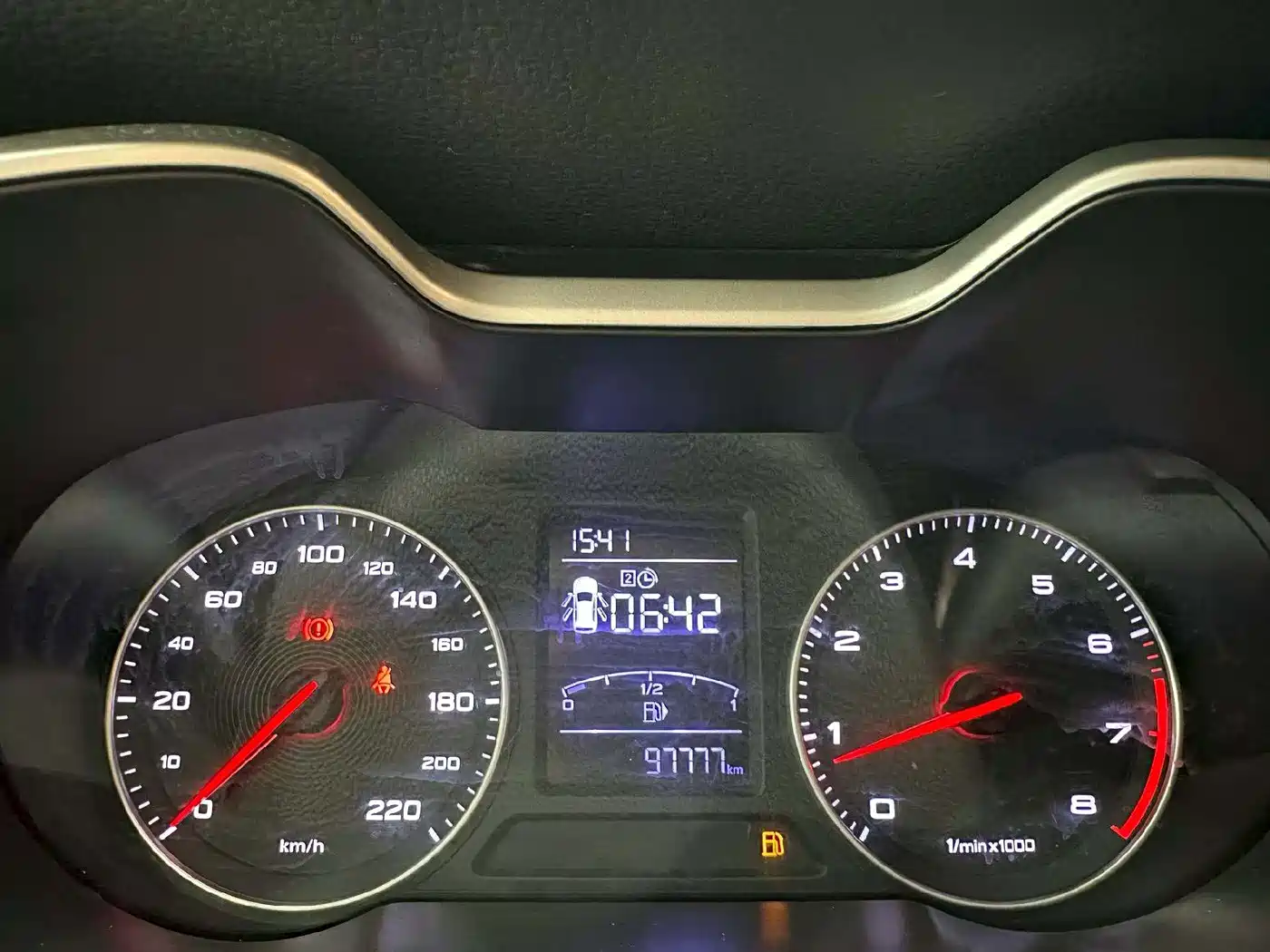 MG ZS 2017 2017 1.5L Manual Luxury Edition