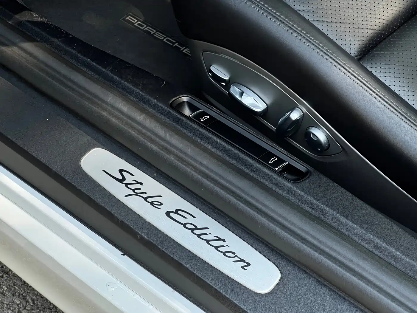 Porsche Boxster 2017 2015 Boxster Style Edition 2.7L