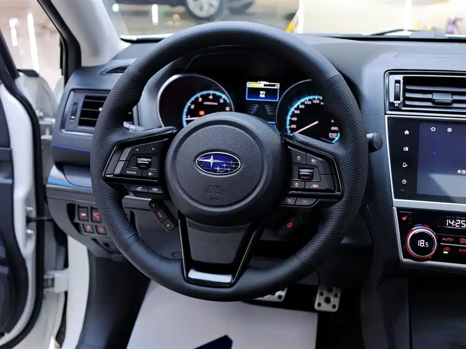 Subaru Legacy 2020 Facelift 2.5i AWD Honor Edition EyeSight фото 24